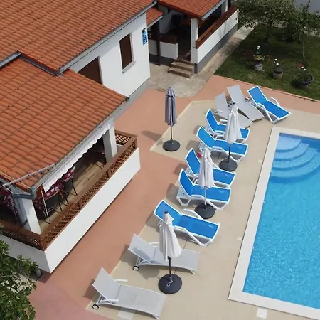 Rudez - Pool - Jacuzzi Fažana