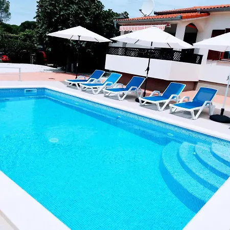 Rudez Apartment